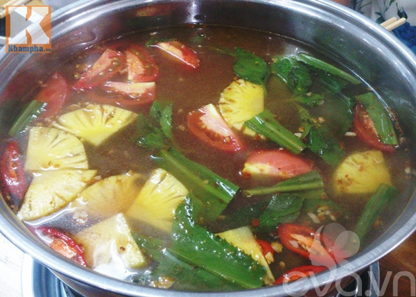 Ấm ngày gió rét với lẩu hải sản hào nam