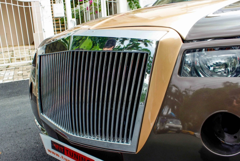 chrysler 300c thành rolls-royce hết 200 triệu của thợ việt