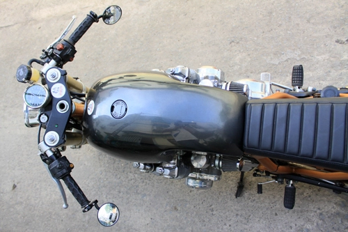 Hình anh honda cb750 phong cách cafe racer