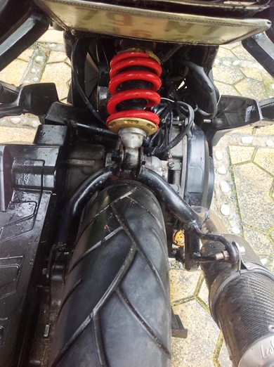 Yamaha nouvo độ áo cbr1000rr của sinh viên nha trang