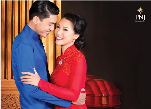 Bí quyết chọn trang sức hoa tai cho nàng dâu mới