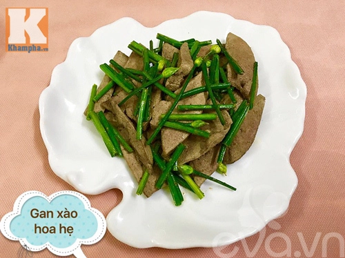 Bữa cơm ít món nhưng đủ chất và thơm ngon