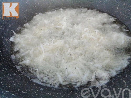 Cách làm cá ngần rim chua ngọt ngon cơm