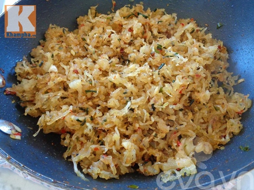 Cách làm cá ngần rim chua ngọt ngon cơm