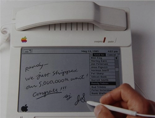 Những sản phẩm kì lạ của apple mà bạn chưa biết