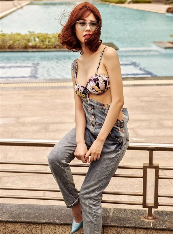 phạm hương hồ ngọc hà đọ eo thắt chân dài gợi cảm