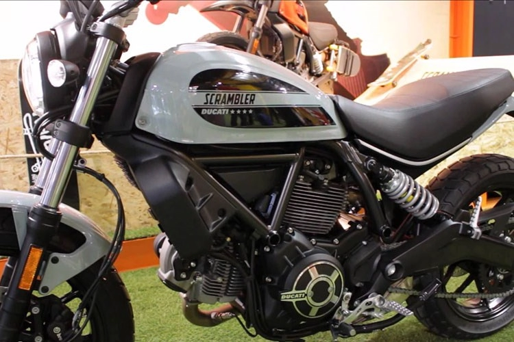 Chi tiết ducati scrambler sixty2 tại việt nam