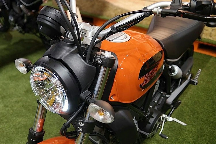 Chi tiết ducati scrambler sixty2 tại việt nam