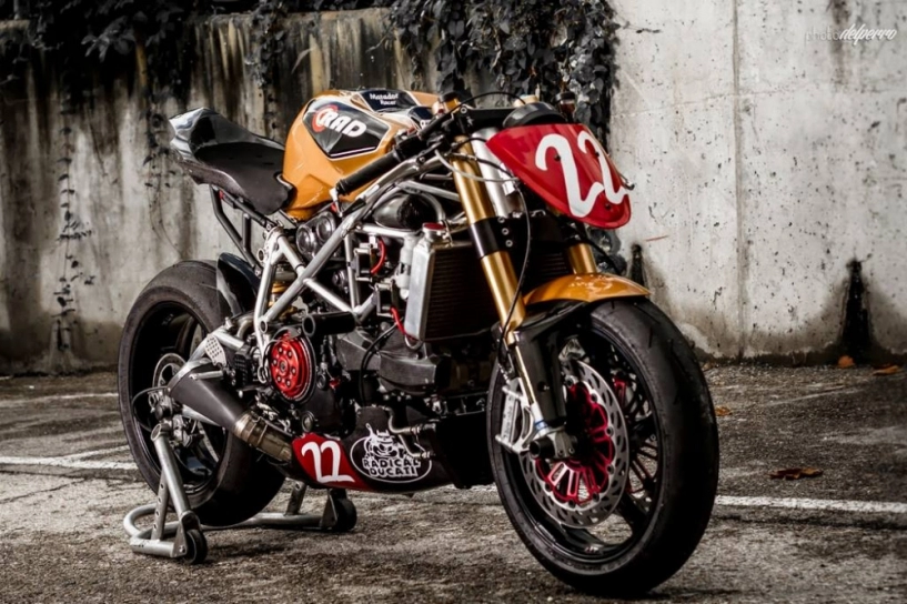 Ngắm ducati 1198 độ phong cách cafe racer cực độc