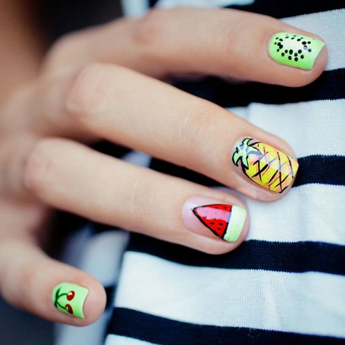 Những mẫu nail mát lạnh giúp bạn giải nhiệt những ngày nóng