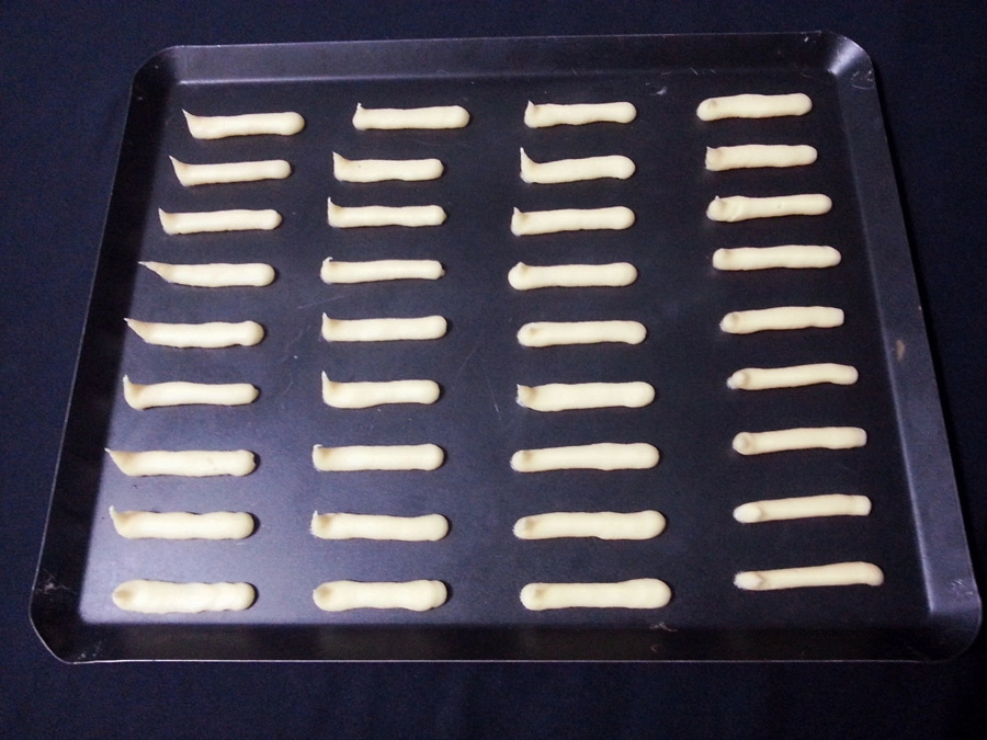 Hướng dẫn nấu món bánh lưỡi mèo thơm ngon tặng mẹ - mn25825
