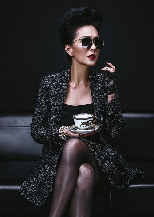 Diễm my 6x nổi loạn với hàng hiệu