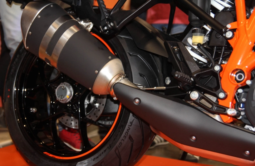 Siêu xế phượt ktm 1290 super duke gt