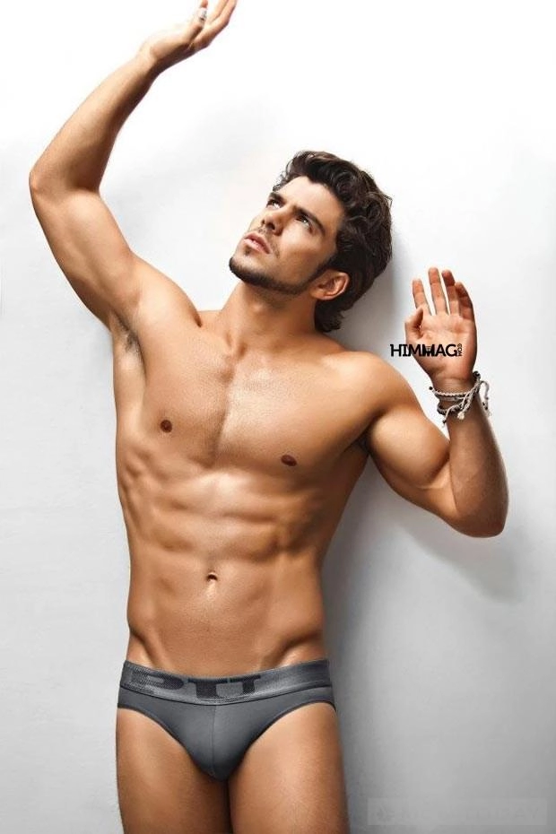 Sức hút từ những chiếc underwear nam