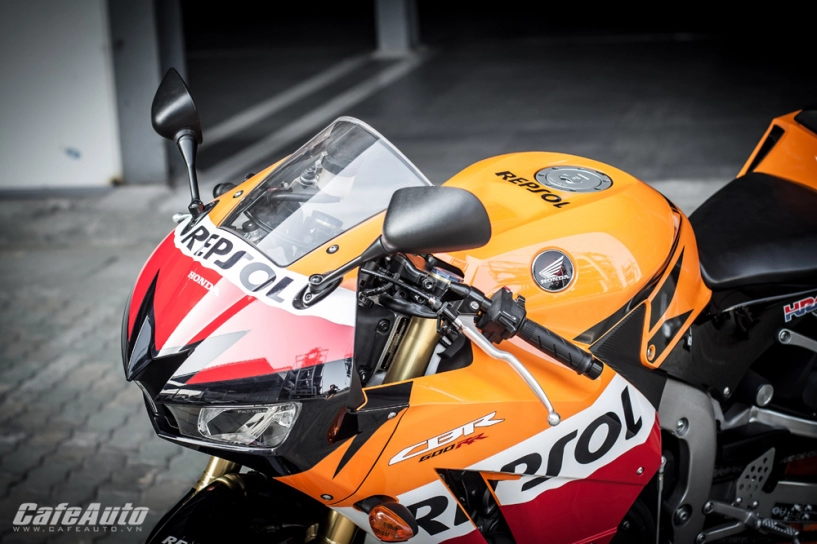 Cận cảnh chi tiết honda cbr600rr 2014