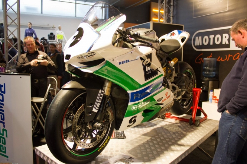 Chi tiết ducati 1199 panigale power seal racing team