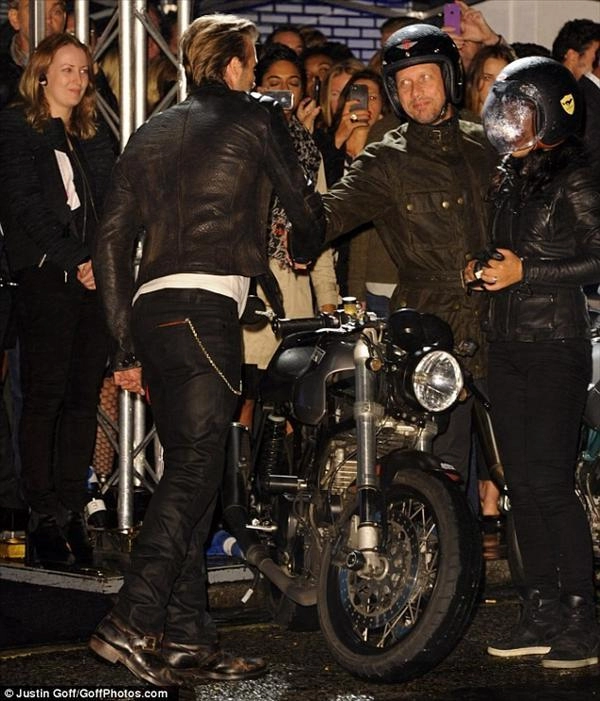 David beckham nam tính với phong cách biker