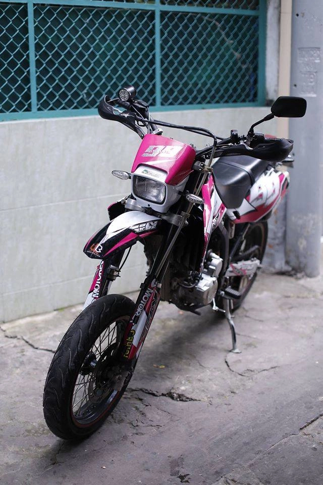 Kawasaki klx 250 độ pô akrapovic