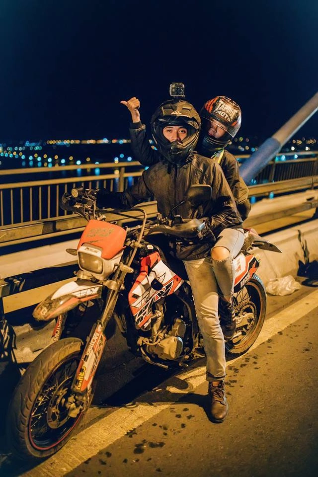 Kawasaki klx 250 độ pô akrapovic