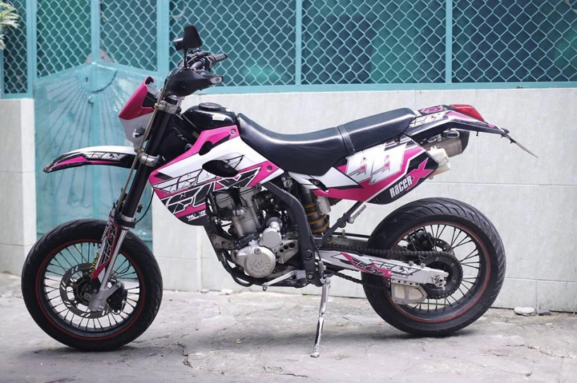 Kawasaki klx 250 độ pô akrapovic