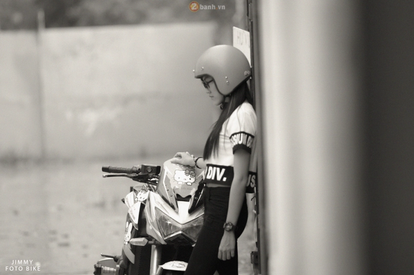 Kawasaki z800 hello kitty siêu dễ thương của teen girl sài thành