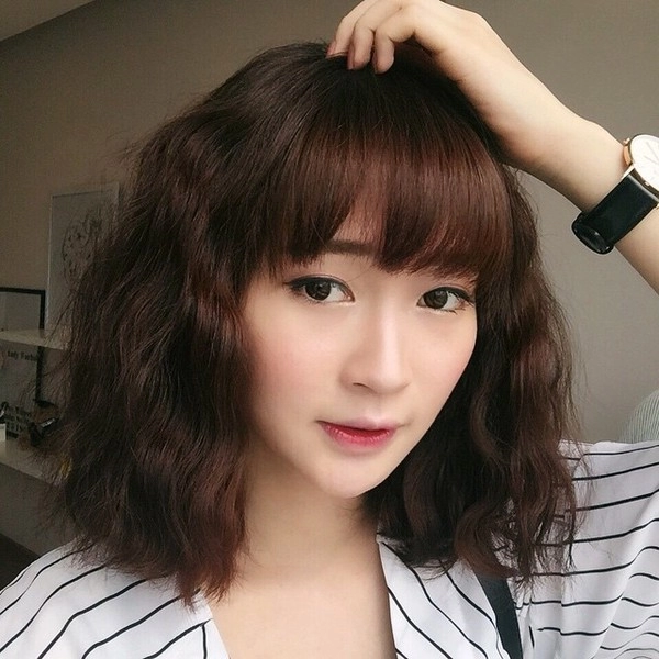 Những cô nàng sở hữu mái tóc ngắn nên trang điểm như thế nào