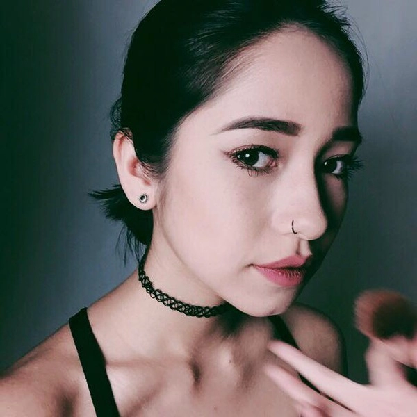 Những cô nàng sở hữu mái tóc ngắn nên trang điểm như thế nào