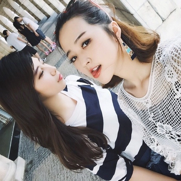 Những cô nàng sở hữu mái tóc ngắn nên trang điểm như thế nào