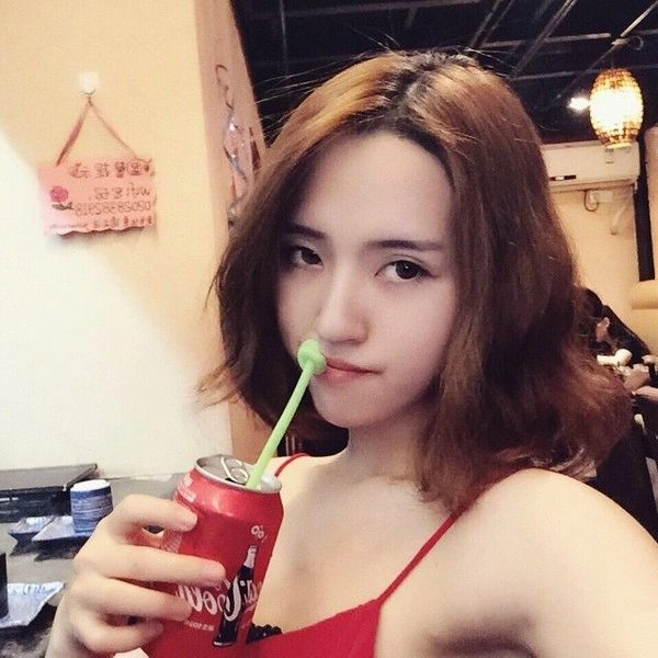 Những cô nàng sở hữu mái tóc ngắn nên trang điểm như thế nào