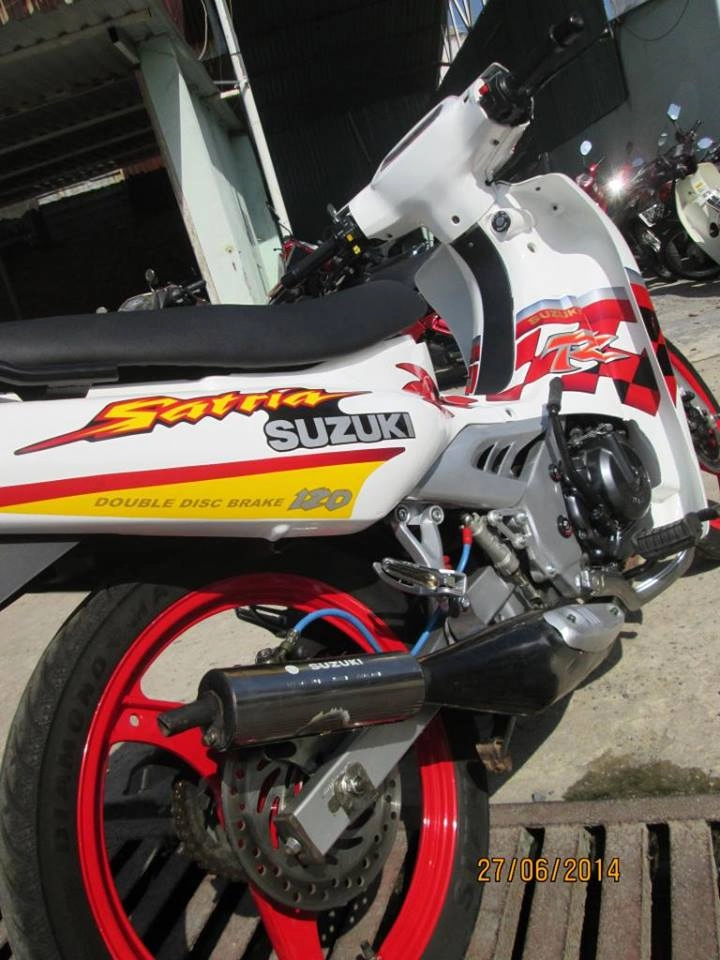 Suzuki satria trắng sáng ngọt ngào của bạch công tử
