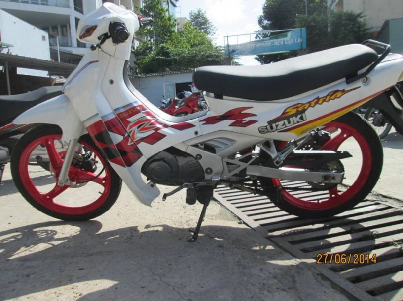 Suzuki satria trắng sáng ngọt ngào của bạch công tử