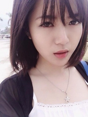 Tóc ngắn ngang vai mái thưa xu hướng tóc 2017