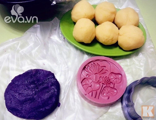 Hướng dẫn làm bánh trung thu khoai lang tím vừa ngon lại đẹp mắt