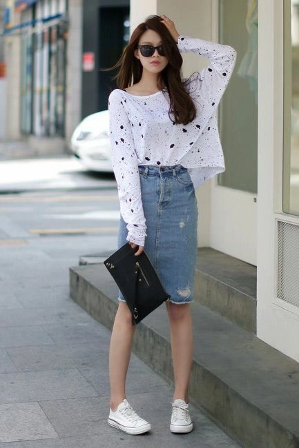 Mix đồ bánh bèo với sneaker cá tính mà con gái nên biết