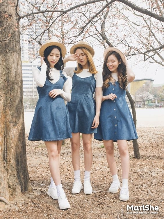 Mix đồ bánh bèo với sneaker cá tính mà con gái nên biết