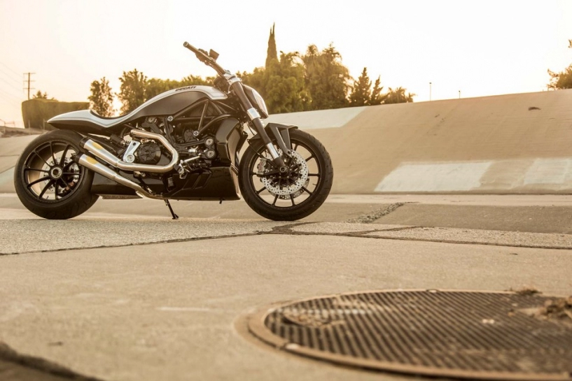 Vẻ đẹp tuyệt vời của ducati xdiavel trong bản độ từ roland sands design