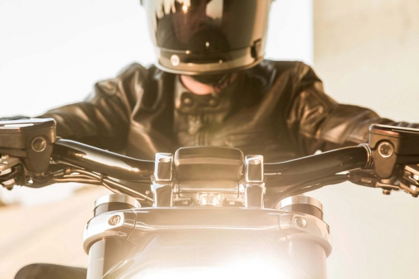 Vẻ đẹp tuyệt vời của ducati xdiavel trong bản độ từ roland sands design