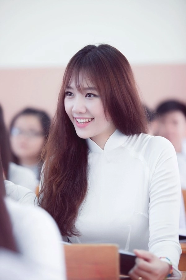 Bí quyết làm đẹp bằng kem chống nắng của hari won