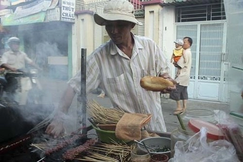 chảy nước miếng trước những xe hàng rong ngon nhất sài gòn
