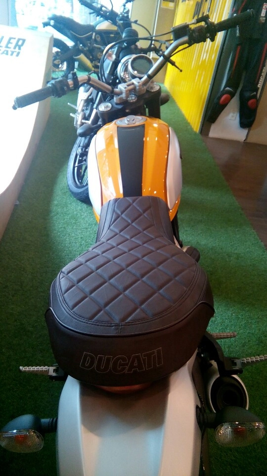 Ducati scrambler classic