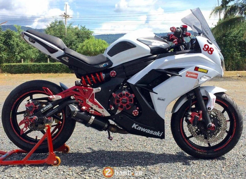 Kawasaki ninja 650 full đồ chơi bikers show hàng