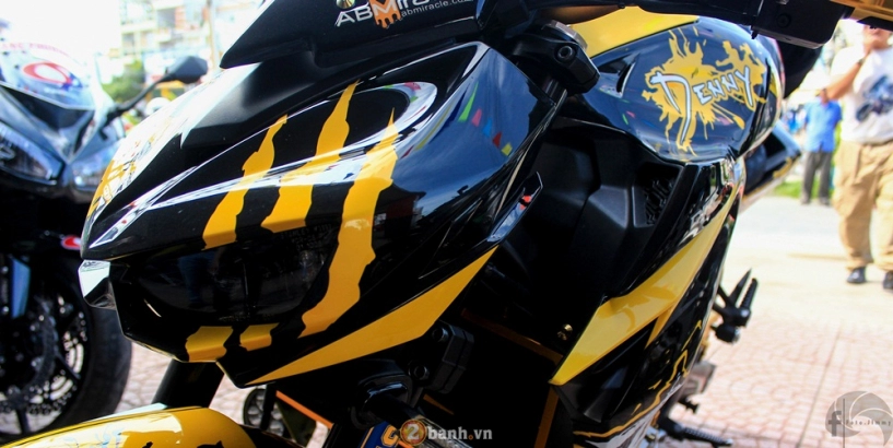 Kawasaki z1000 độ ấn tượng trong bộ cánh mới cùng đồ chơi hàng khủng