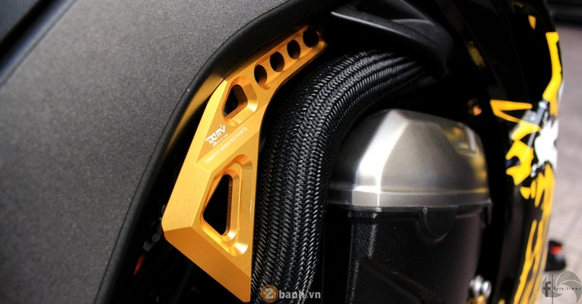 Kawasaki z1000 độ ấn tượng trong bộ cánh mới cùng đồ chơi hàng khủng