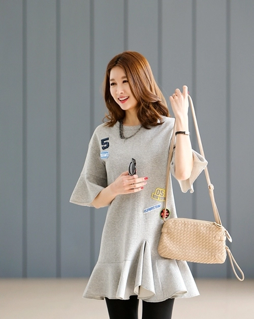 Mẫu váy công sở giúp bạn cứu vãn một ngày mệt mỏi