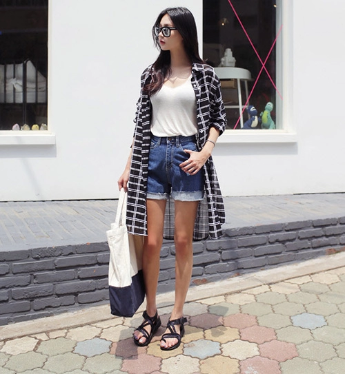 Ngắm chiếc áo sơ mi 2 in 1 đẹp ngỡ ngàng