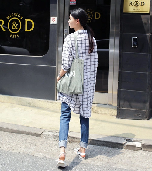 Ngắm chiếc áo sơ mi 2 in 1 đẹp ngỡ ngàng