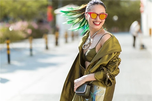 Street style chất miễn chê của giới trẻ sài thành