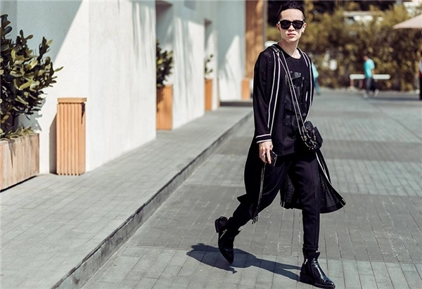 Street style chất miễn chê của giới trẻ sài thành