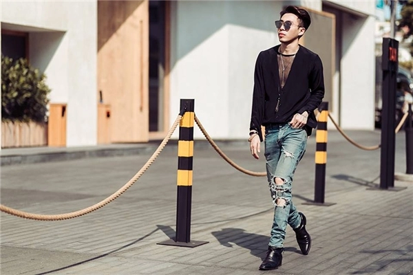 Street style chất miễn chê của giới trẻ sài thành
