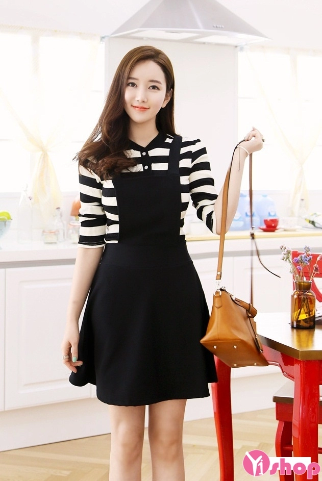 Váy yếm cho nàng dễ thương xinh xắn hè 2107